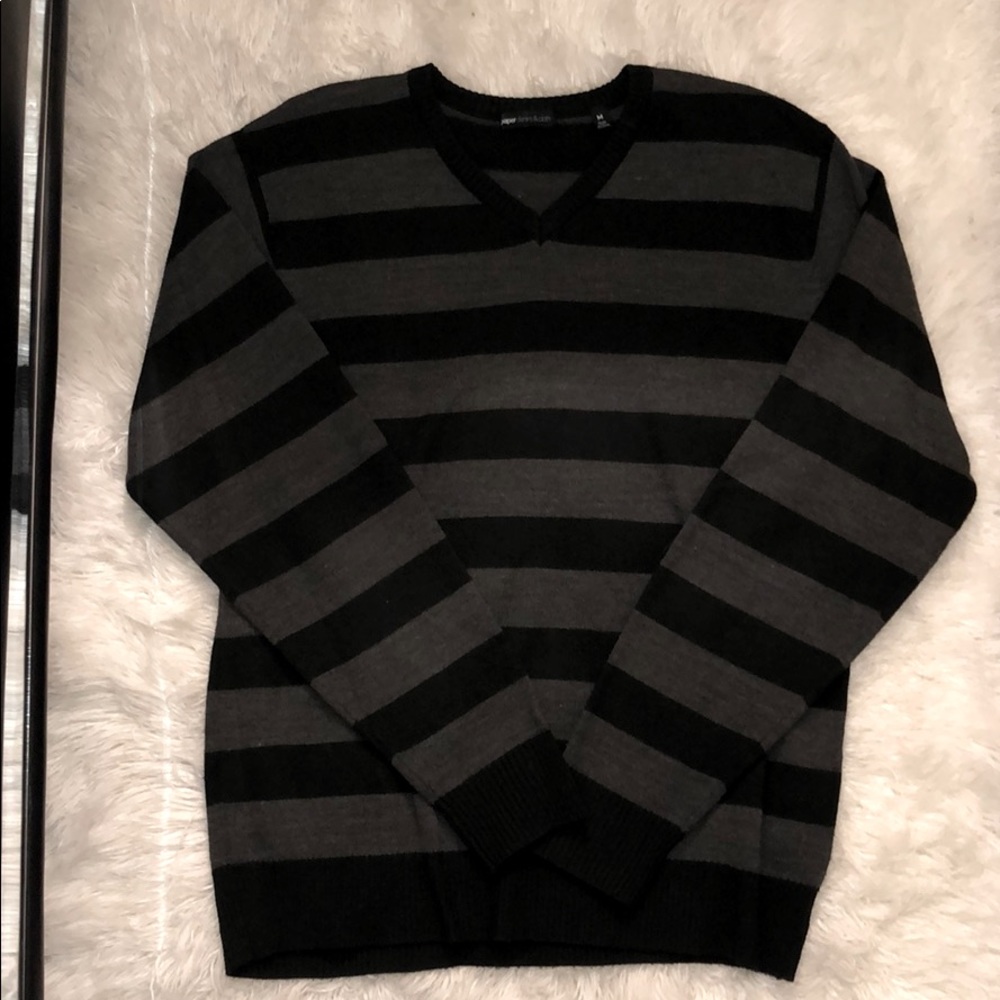V-neck Sweater